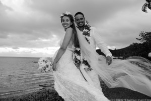 Kaneohe Beach Wedding Oahu Hawaii photos by Pasha www.BestHawaii.photos 123120160002